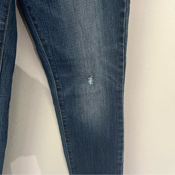 Old Navy Skinny Full Panel Maternity Jeans Size 4 Regular - Picture 6 of 9